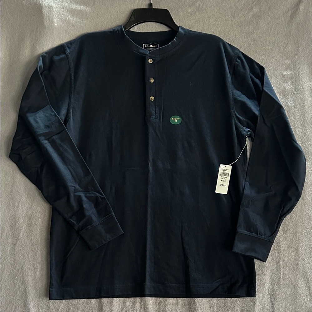 NEW L.L. Bean Men's Dark Blue Long Sleeve Henley - M